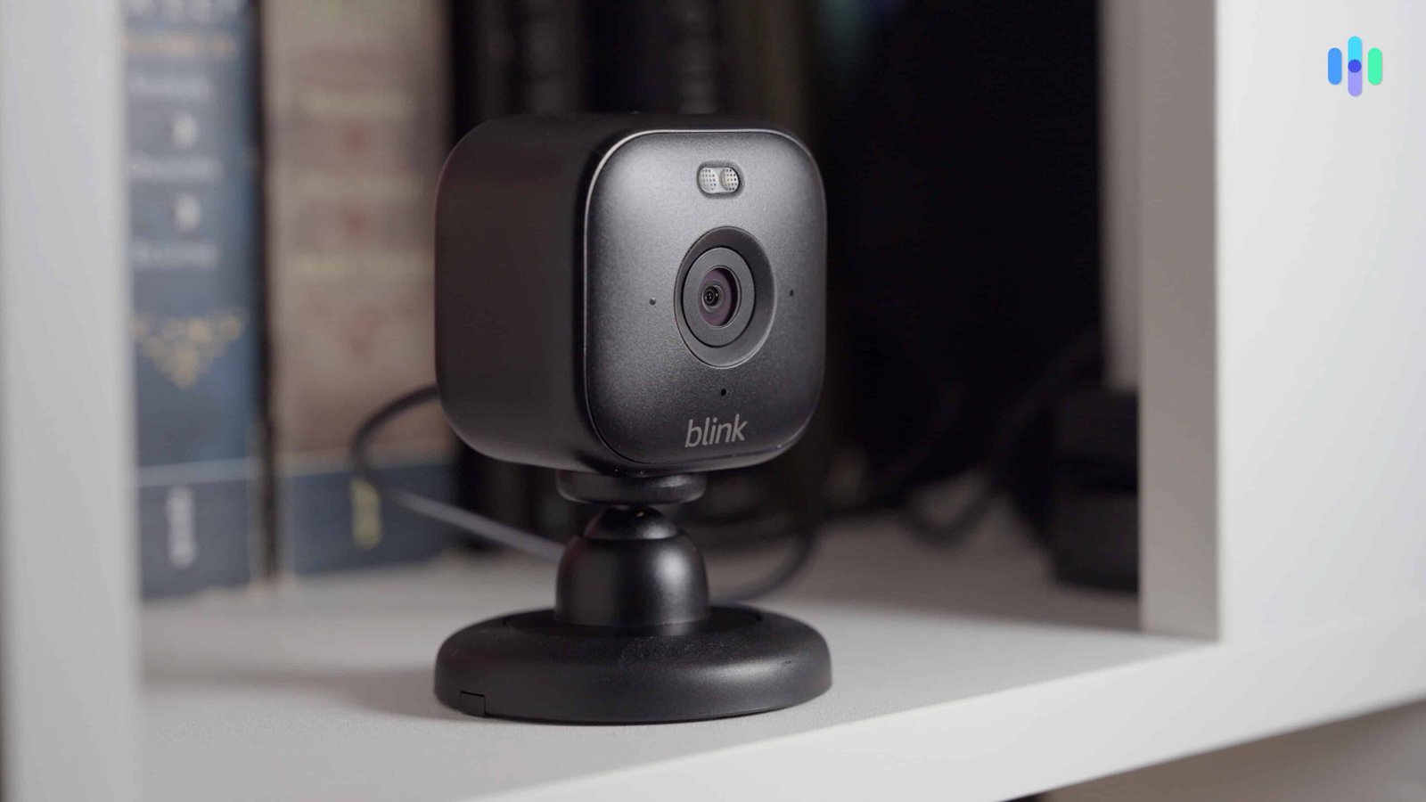 Blink Mini renter-friendly smart home device